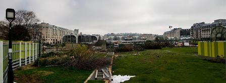 A l'abris des palissades, sans prévenir les riverains, on arrache les arbres , Photographies du projet des Halles | Projet les Halles | Scoop.it