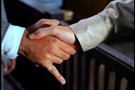 Pour éviter de devenir des extra terrestres, (re)apprenons notre humanité